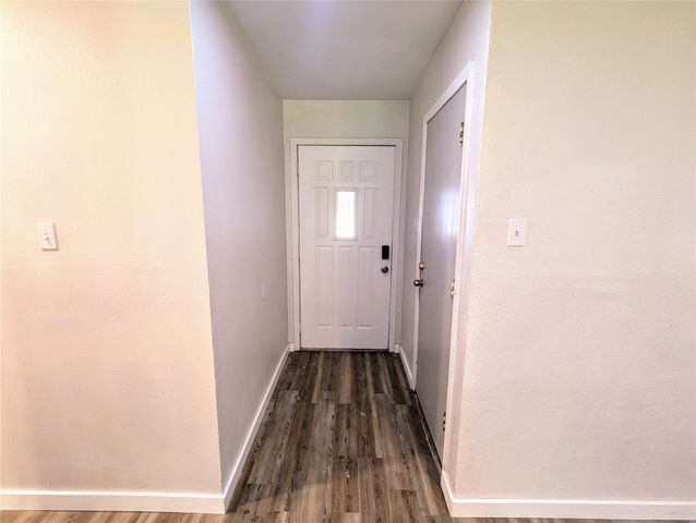 6357 Cascade Circle, Watauga, TX 76148