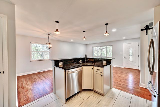 411 Chesapeake Avenue, Fort Thomas, KY 41075