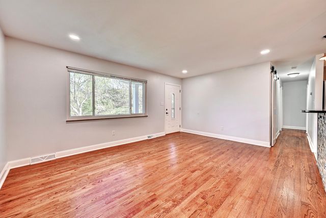 411 Chesapeake Avenue, Fort Thomas, KY 41075