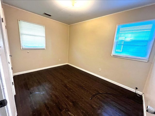7538 Walnut Avenue, Hammond, IN 46324