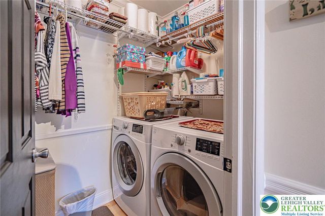 2115 Briarwood Drive, North Whitehall Twp, PA 18037