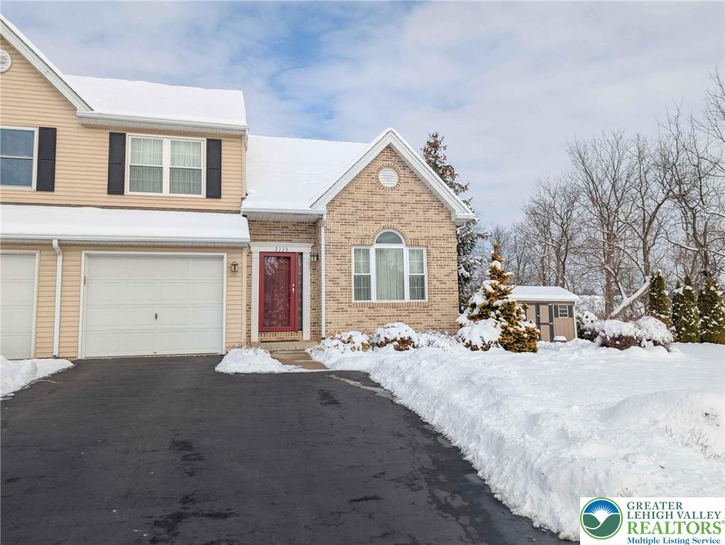 2115 Briarwood Drive, North Whitehall Twp, PA 18037