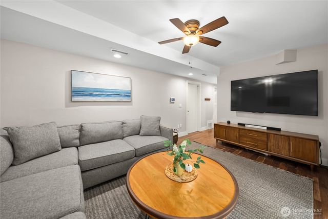 2213 Virginia Court, Milton, WA 98354