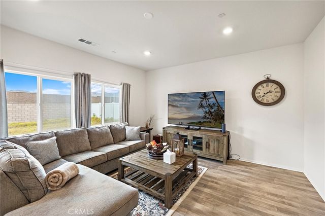 31324 Scrub Jay Rd., Winchester, CA 92596