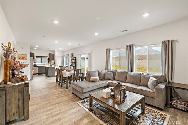 31324 Scrub Jay Rd., Winchester, CA 92596