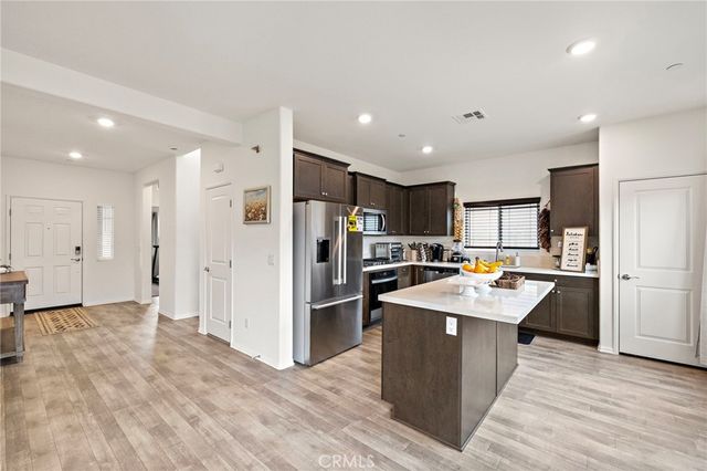 31324 Scrub Jay Rd., Winchester, CA 92596