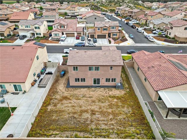 31324 Scrub Jay Rd., Winchester, CA 92596