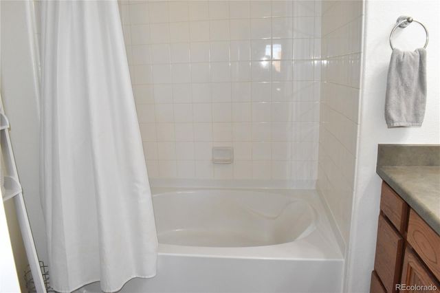 4785 E 98th Place, Thornton, CO 80229