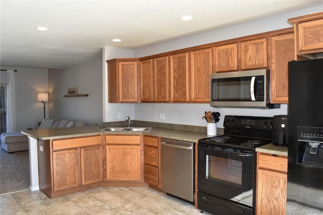 4785 E 98th Place, Thornton, CO 80229