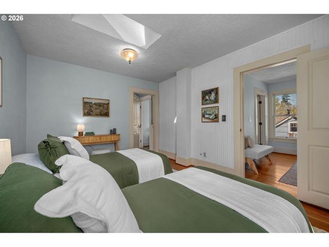 3213 Se 9TH Ave, Portland, OR 97202