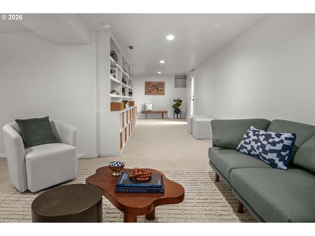 3213 Se 9TH Ave, Portland, OR 97202