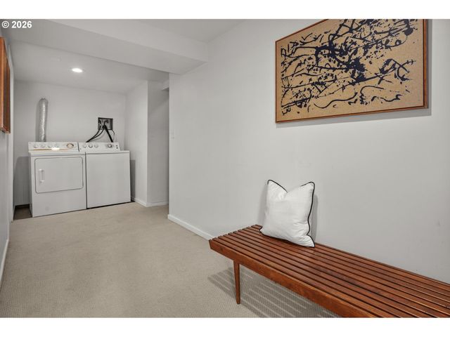 3213 Se 9TH Ave, Portland, OR 97202