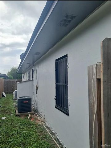 209 E Washington E Avenue, Harlingen, TX 78550