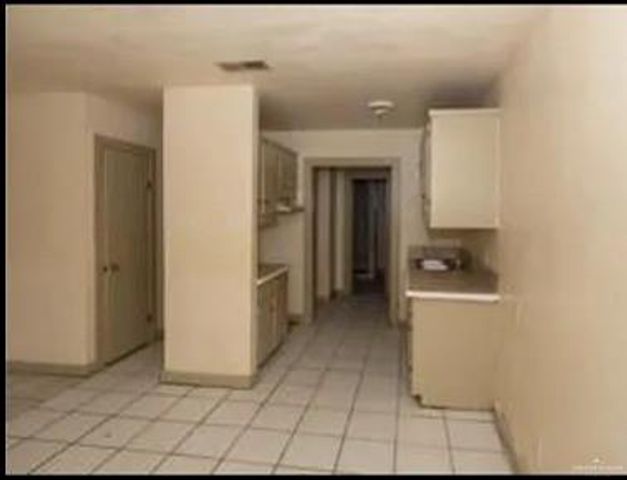 209 E Washington E Avenue, Harlingen, TX 78550