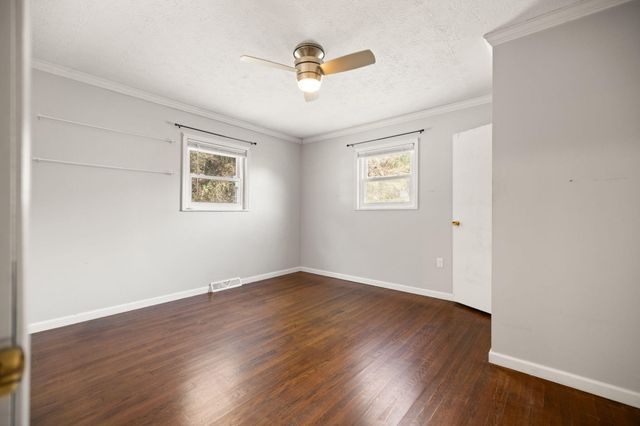 177 White Church Right Frk Road, Pineville, KY 40977