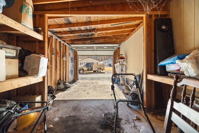 177 White Church Right Frk Road, Pineville, KY 40977