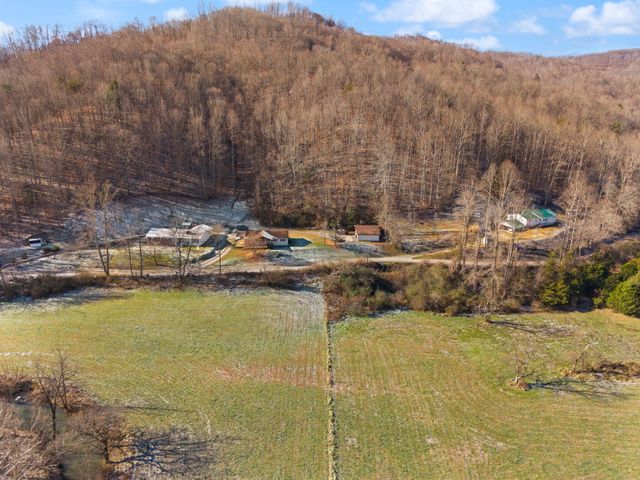 177 White Church Right Frk Road, Pineville, KY 40977