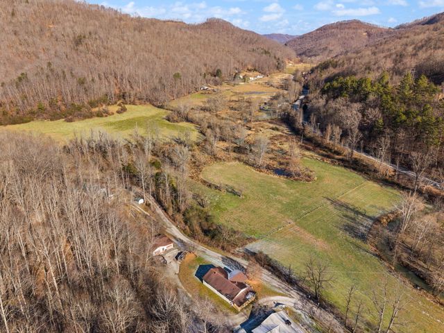 177 White Church Right Frk Road, Pineville, KY 40977