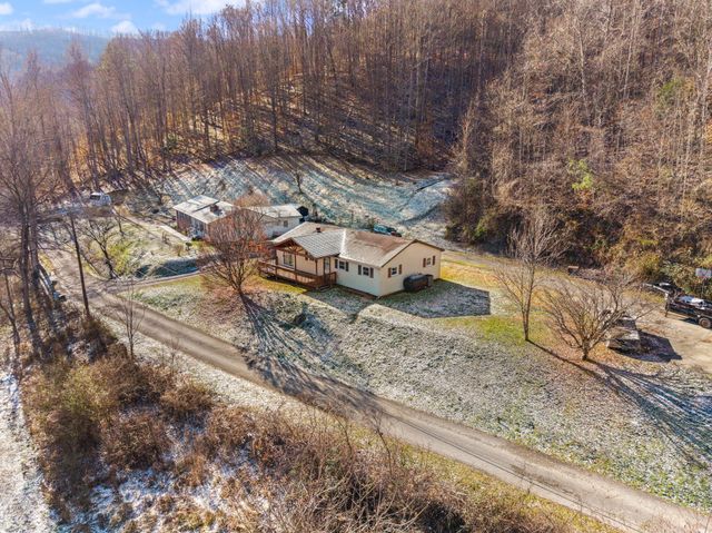 177 White Church Right Frk Road, Pineville, KY 40977