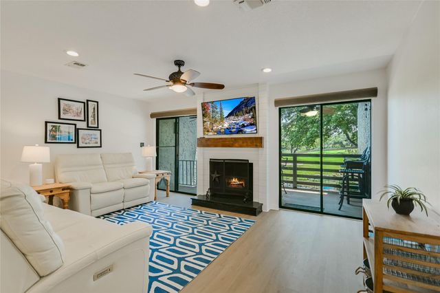402 Lost Echo 4, Horseshoe Bay, TX 78657