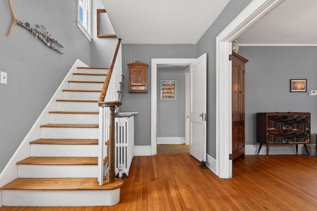 25 Seabury Street, Rutland City, VT 05701