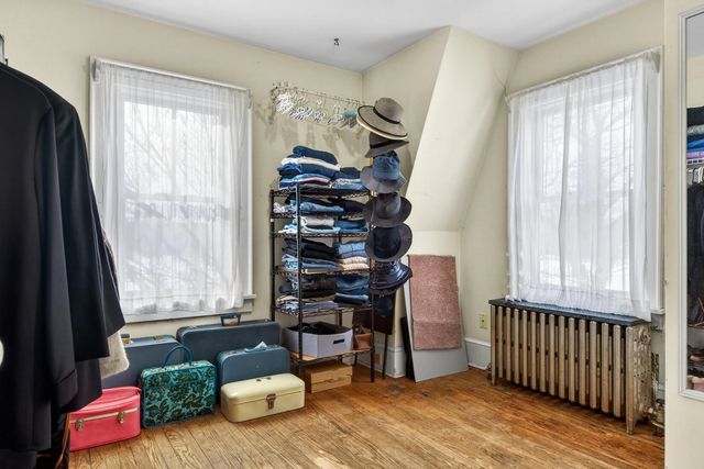 25 Seabury Street, Rutland City, VT 05701