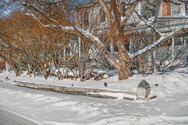 25 Seabury Street, Rutland City, VT 05701