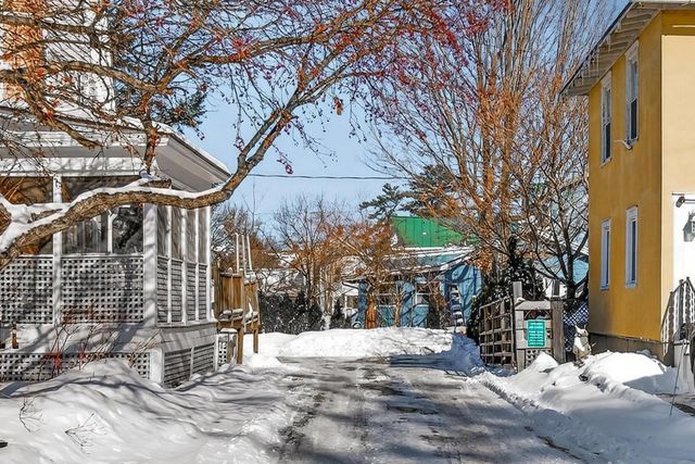 25 Seabury Street, Rutland City, VT 05701