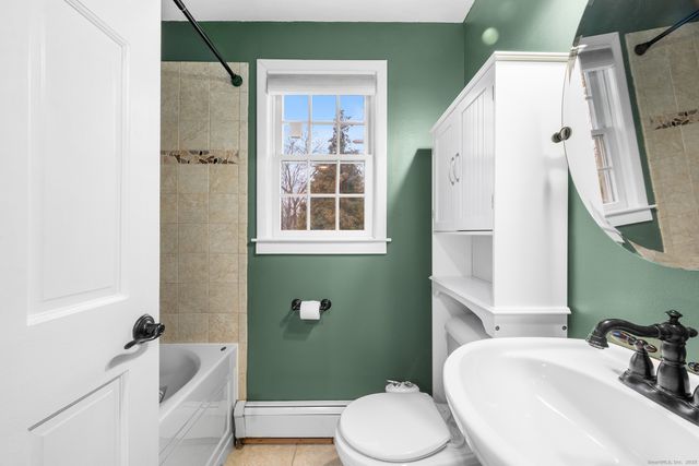 85 Aspen Drive, Middletown, CT 06457