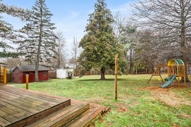 85 Aspen Drive, Middletown, CT 06457