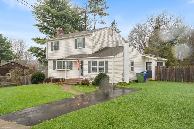 85 Aspen Drive, Middletown, CT 06457