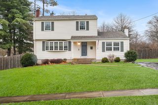 85 Aspen Drive, Middletown, CT 06457
