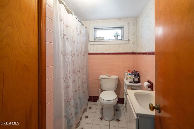 107 Railroad Avenue, Middleburgh, NY 12122