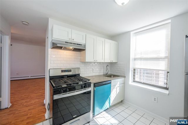 787 Summit Avenue 11, Jersey City, NJ 07307