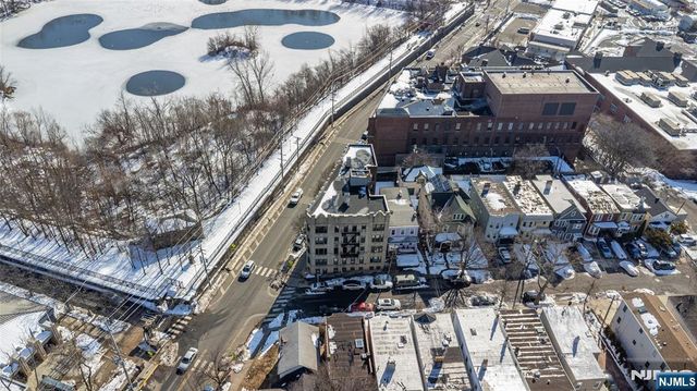 787 Summit Avenue 11, Jersey City, NJ 07307