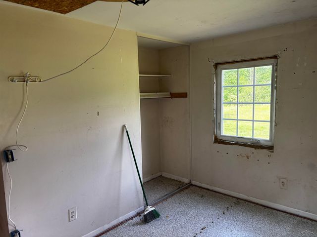 419 E Bradford Road, Midland, MI 48640