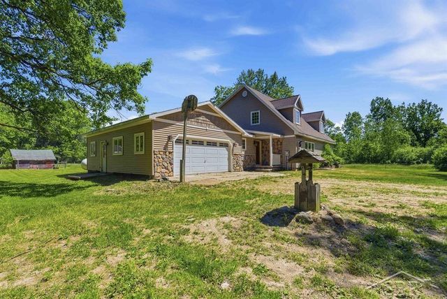 419 E Bradford Road, Midland, MI 48640