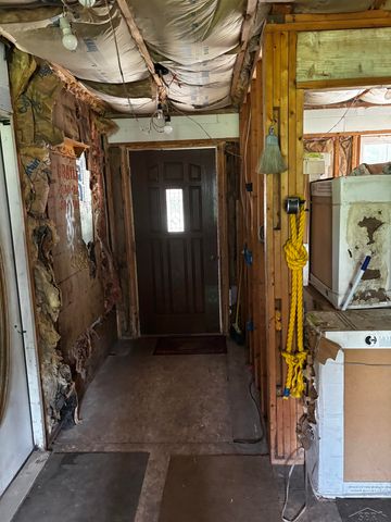 419 E Bradford Road, Midland, MI 48640
