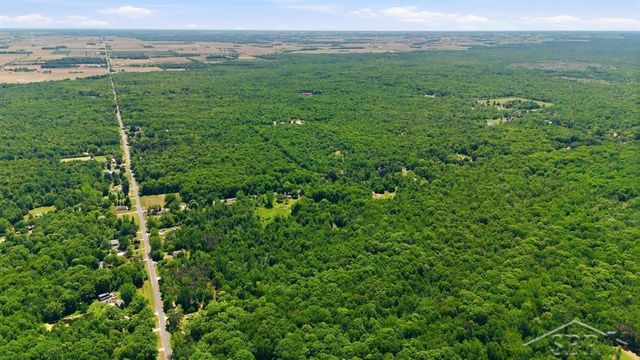 419 E Bradford Road, Midland, MI 48640