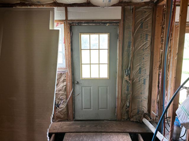419 E Bradford Road, Midland, MI 48640
