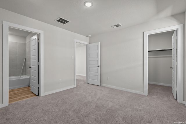 9975 Chavaneaux Lndg, San Antonio, TX 78221