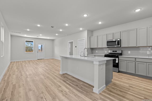 9975 Chavaneaux Lndg, San Antonio, TX 78221