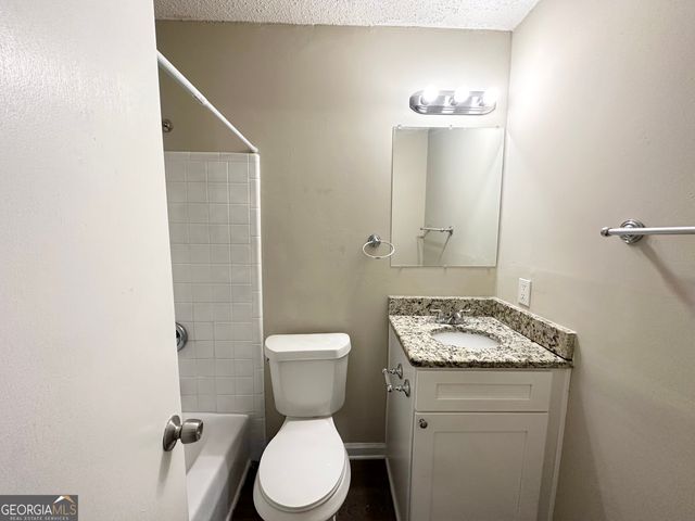4395 Stonewall Tell Road, College Park, GA 30349