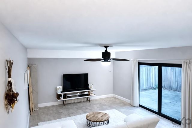 1008 10th Way, West Palm Beach, FL 33407