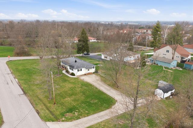15 Sunny Lane, Hamilton Twp, OH 45065