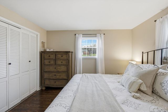 15 Sunny Lane, Hamilton Twp, OH 45065