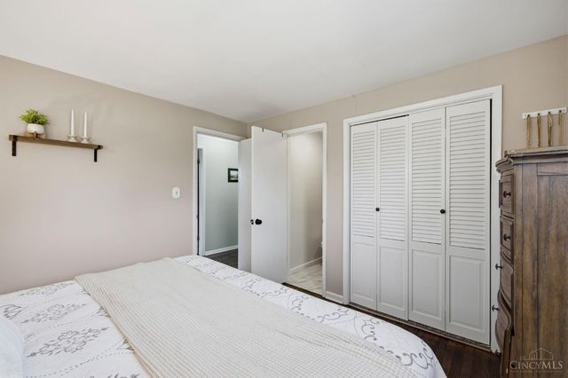 15 Sunny Lane, Hamilton Twp, OH 45065