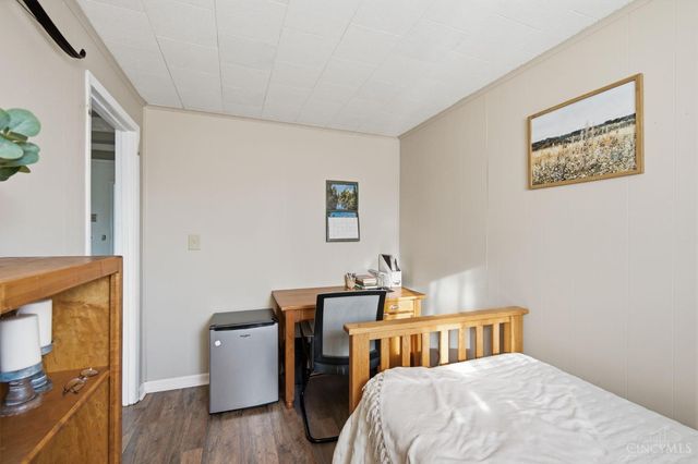 15 Sunny Lane, Hamilton Twp, OH 45065