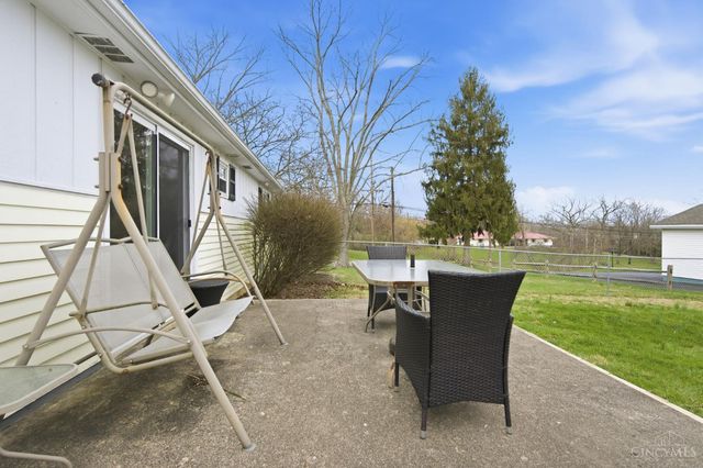 15 Sunny Lane, Hamilton Twp, OH 45065