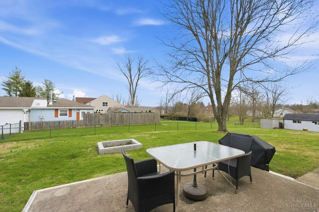 15 Sunny Lane, Hamilton Twp, OH 45065